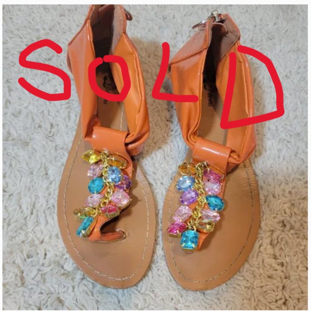 SOLD Apple Bottoms Orange Rhinestone Sandals Gold Chain Detail Size 7.5